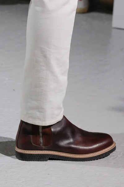 Look 26